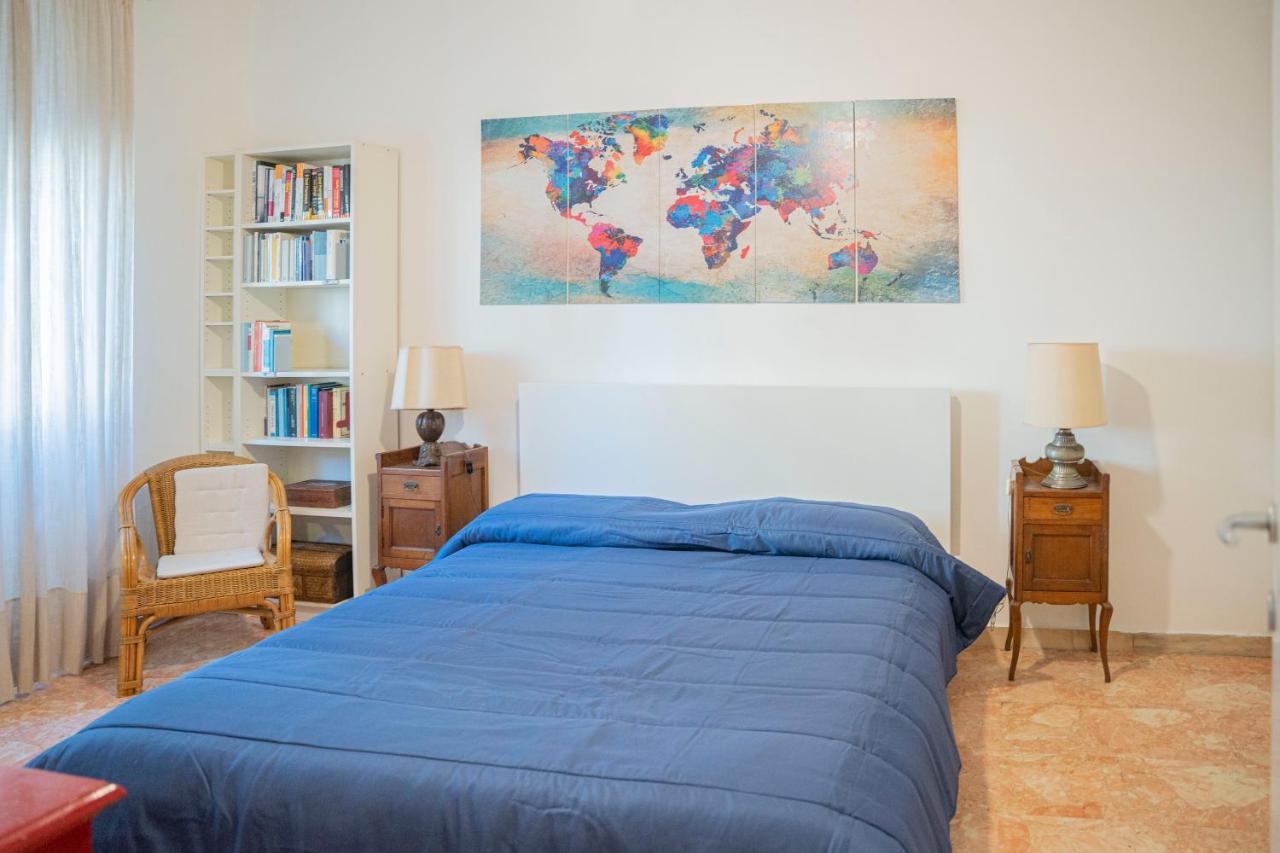 076 - Casa La Libreria, Centro Citta Di Chiavari, 500 Metri Da Mare E Spiagge - 2 Camere Da Letto Luaran gambar