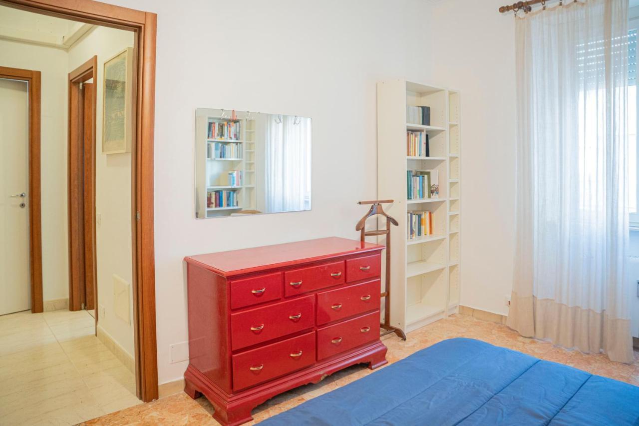 076 - Casa La Libreria, Centro Citta Di Chiavari, 500 Metri Da Mare E Spiagge - 2 Camere Da Letto Luaran gambar