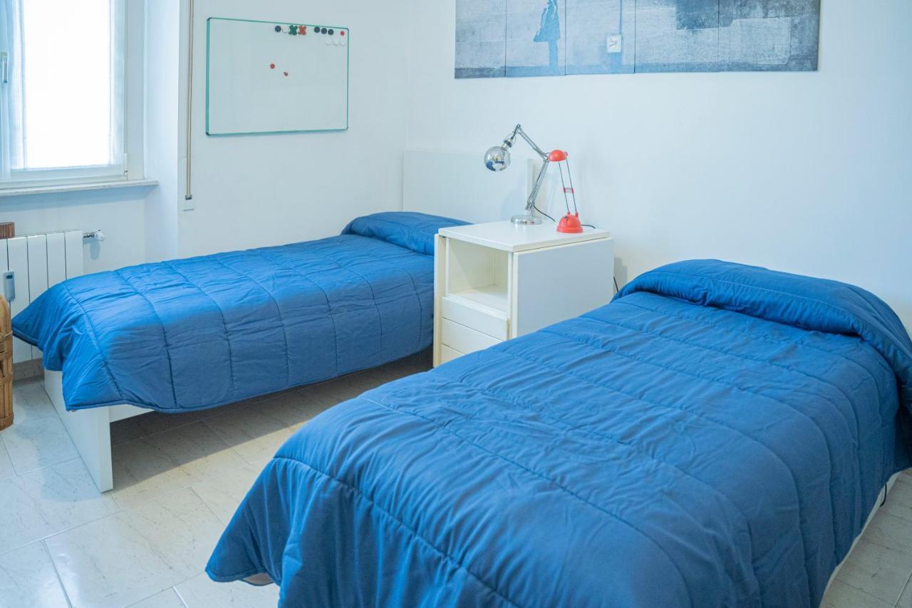 076 - Casa La Libreria, Centro Citta Di Chiavari, 500 Metri Da Mare E Spiagge - 2 Camere Da Letto Luaran gambar